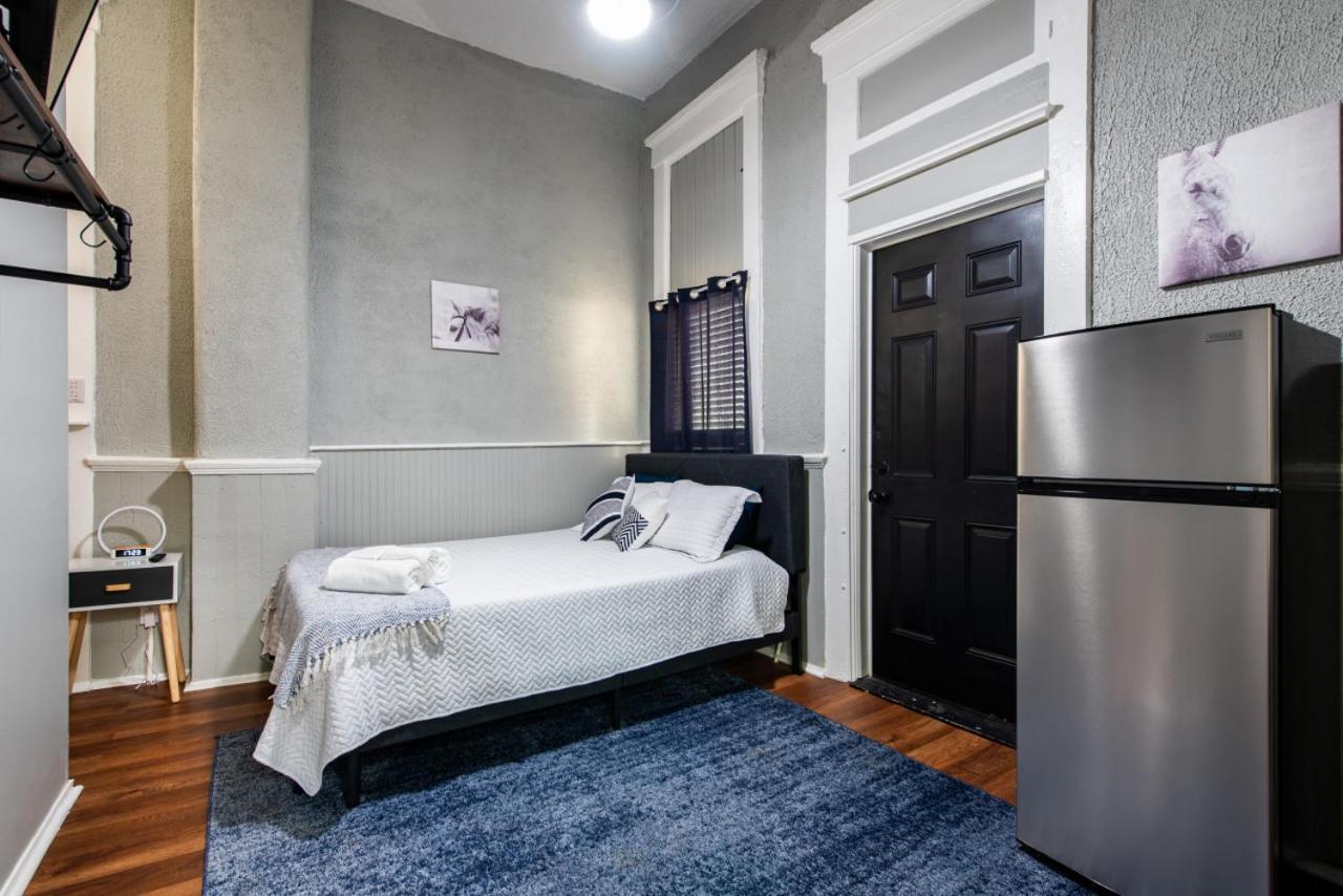 Suite Near Downtown Louisville, Ky - Suite IV Exterior photo